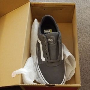 Mens Vans Ward Deluxe sz 9.5 Right Shoe Only